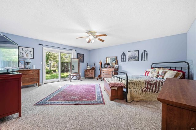 4804 N Camelot Drive, Muncie, IN 47304