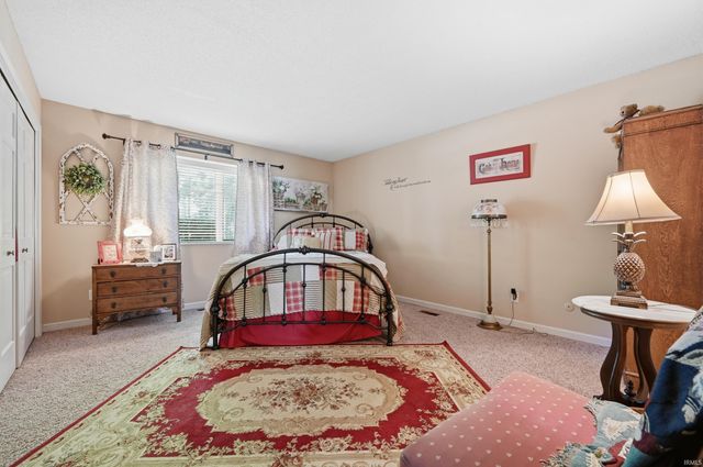 4804 N Camelot Drive, Muncie, IN 47304