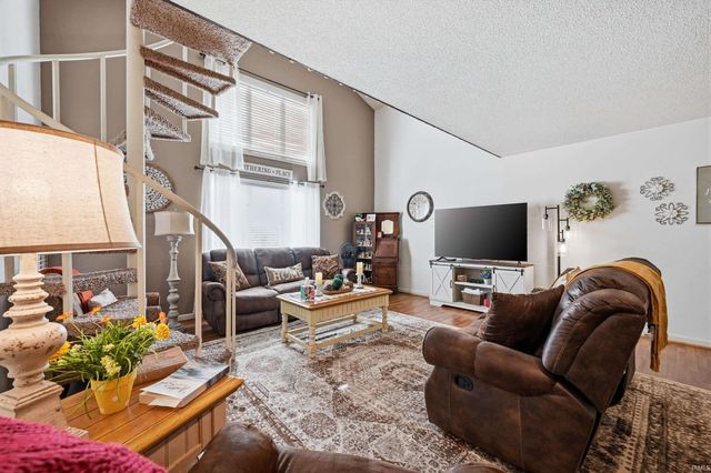 4804 N Camelot Drive, Muncie, IN 47304