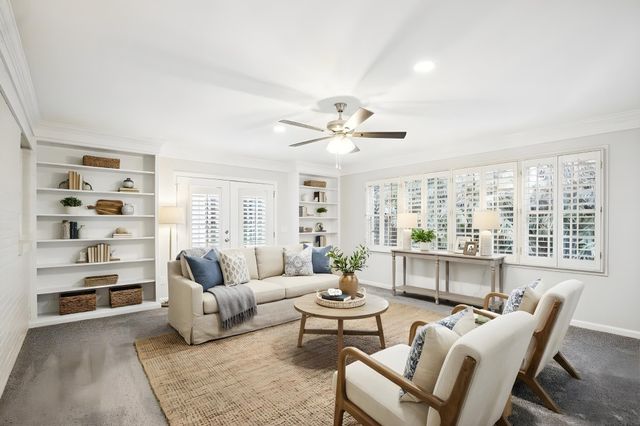 114 Fairview Dr, Mount Pleasant, TN 38474