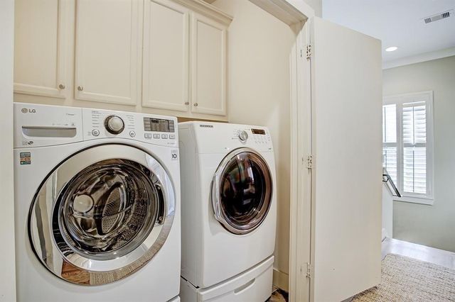 246 Detering Street, Houston, TX 77007