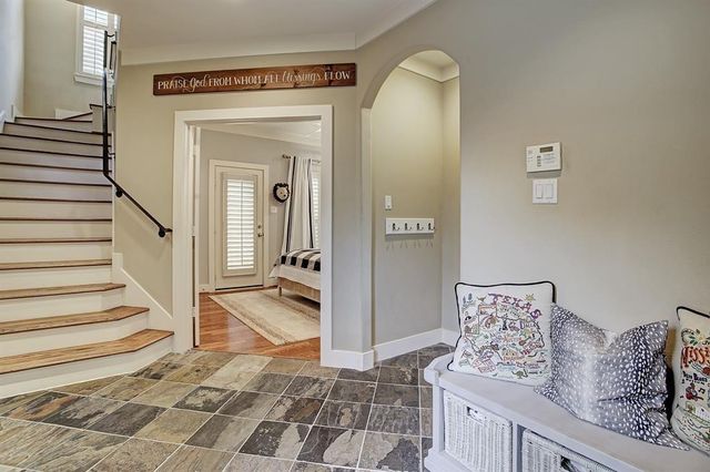 246 Detering Street, Houston, TX 77007