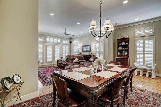 246 Detering Street, Houston, TX 77007