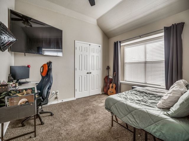 5204 Gaelic Court, Denton, TX 76208