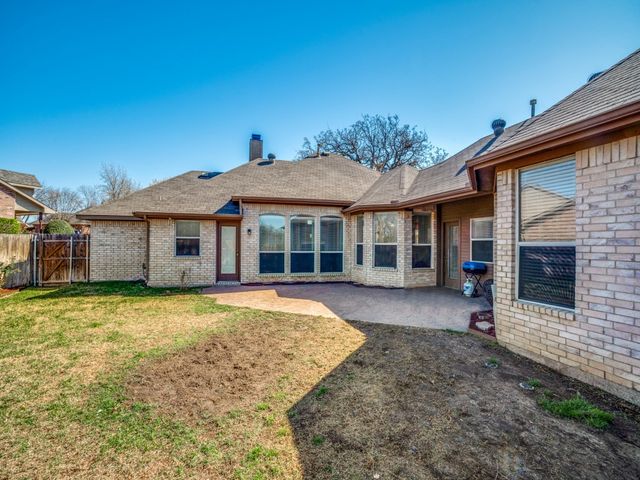 5204 Gaelic Court, Denton, TX 76208