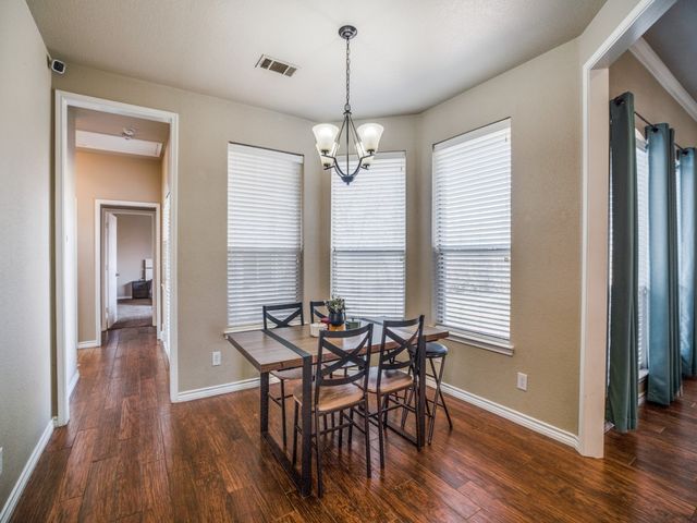 5204 Gaelic Court, Denton, TX 76208