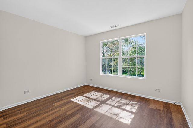 24038 W Walnut Circle 24038, Plainfield, IL 60585