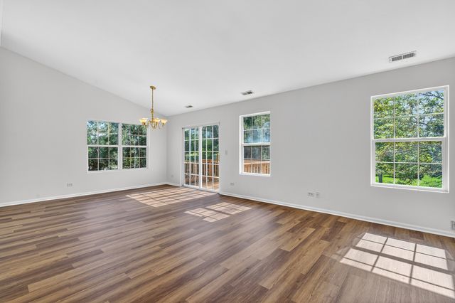 24038 W Walnut Circle 24038, Plainfield, IL 60585