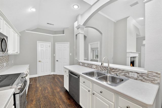 8104 Springmoss Drive, Plano, TX 75025