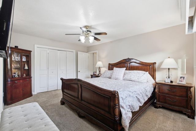 1069 W Mesa Court, Fresno, CA 93711