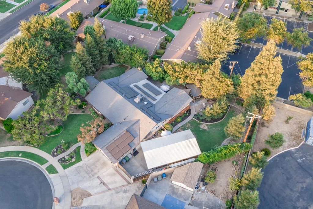 Image 58 of property listing at 1069 W Mesa Court, Fresno, CA 93711