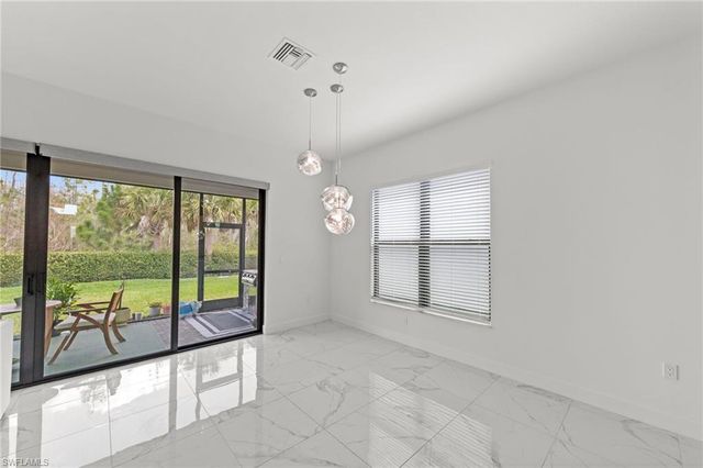 20326 Fair Oak LN, Estero, FL 33928