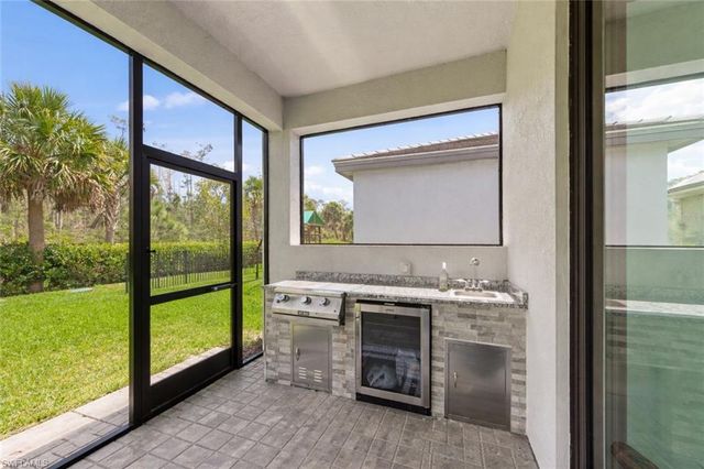 20326 Fair Oak LN, Estero, FL 33928