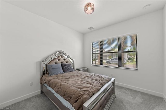 20326 Fair Oak LN, Estero, FL 33928