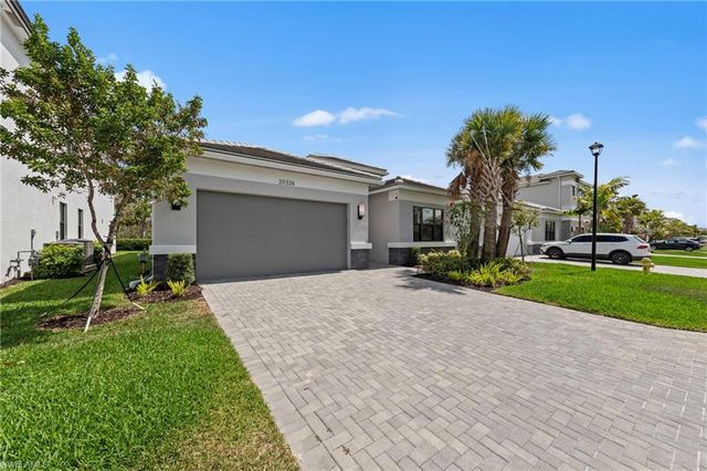 20326 Fair Oak LN, Estero, FL 33928