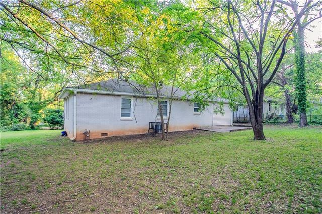 2576 Brentwood Road, Decatur, GA 30032