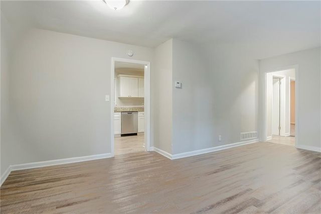 2576 Brentwood Road, Decatur, GA 30032