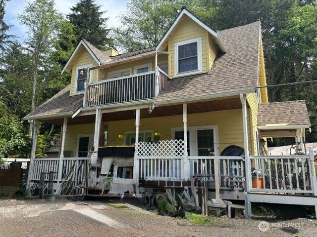 143 Johnson Lane, Oak Harbor, WA 98277