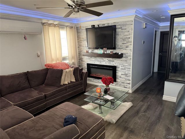 14408 Weller Lane, Rosedale, NY 11422