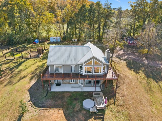 232 Covenant Ln, Mcminnville, TN 37110