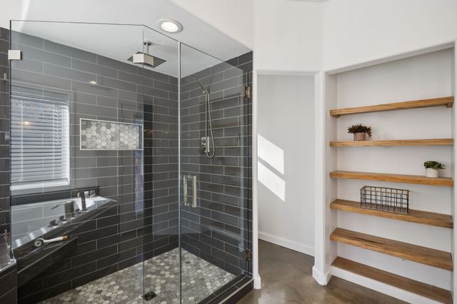 232 Covenant Ln, Mcminnville, TN 37110