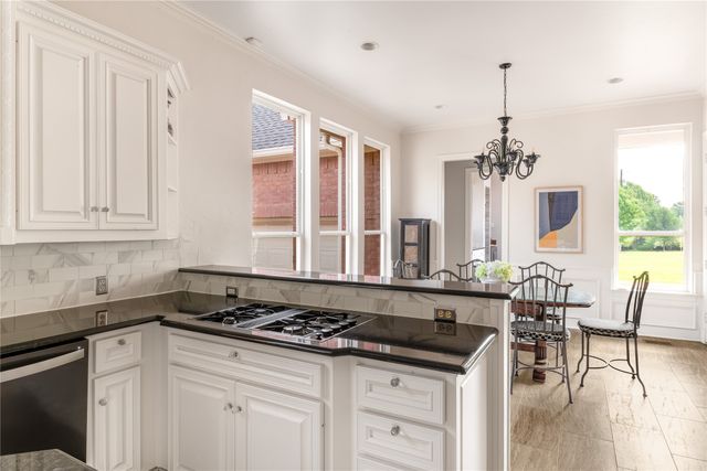 10110 Betty Jane Lane, Dallas, TX 75229