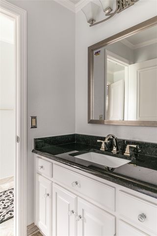 10110 Betty Jane Lane, Dallas, TX 75229