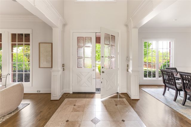 10110 Betty Jane Lane, Dallas, TX 75229