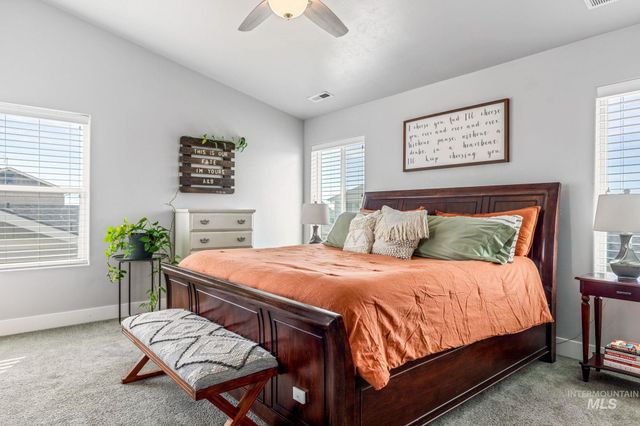 1127 Overland Trail St, Middleton, ID 83644