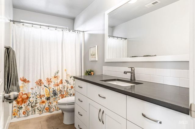 1127 Overland Trail St, Middleton, ID 83644