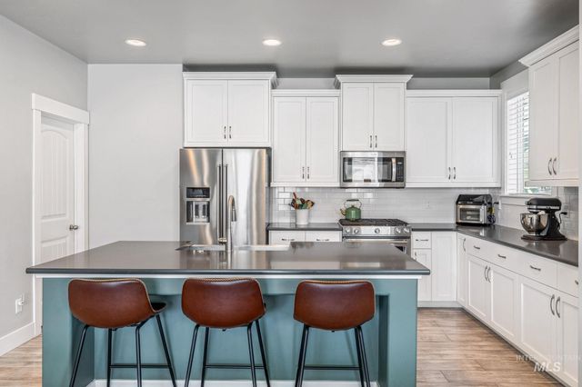 1127 Overland Trail St, Middleton, ID 83644