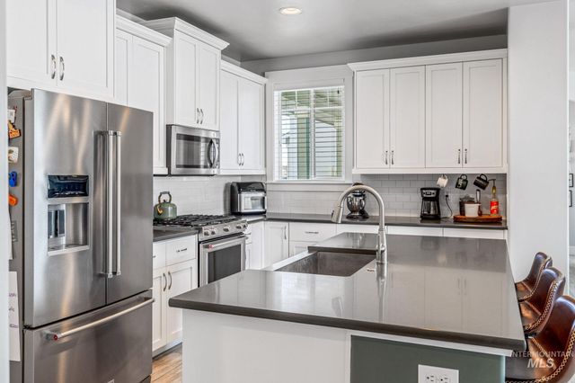 1127 Overland Trail St, Middleton, ID 83644