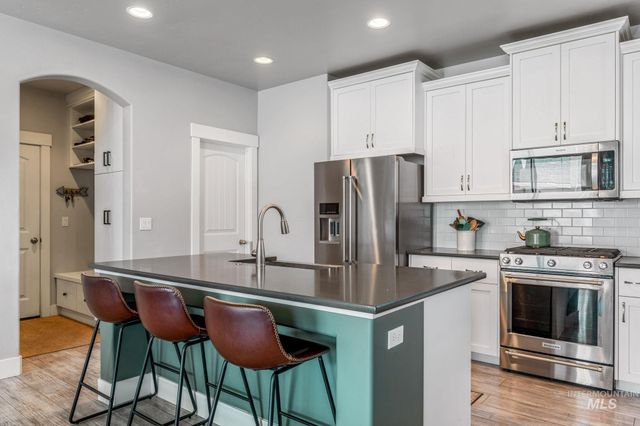 1127 Overland Trail St, Middleton, ID 83644