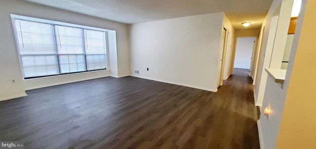 2 FEILER CT, Lawrence Township, NJ 08648