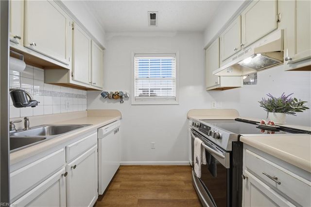 107 Old Oak RD, Elizabeth City, NC 27909