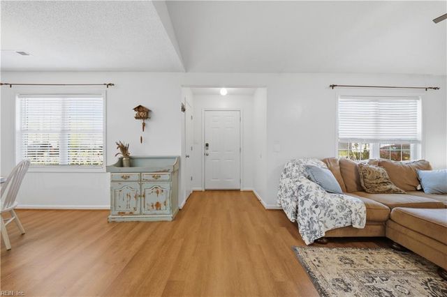 107 Old Oak RD, Elizabeth City, NC 27909