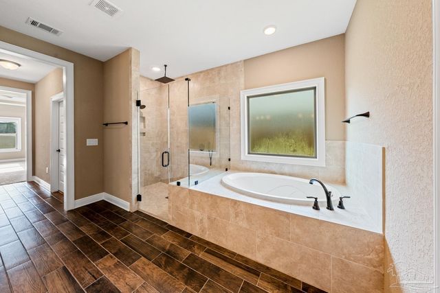 1485 E Shores Blvd, Gulf Breeze, FL 32563