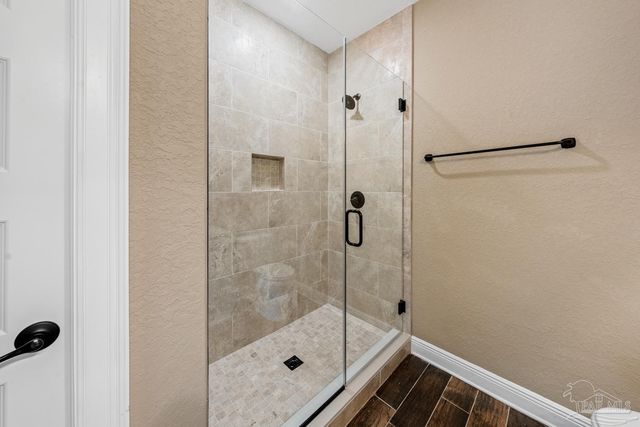 1485 E Shores Blvd, Gulf Breeze, FL 32563