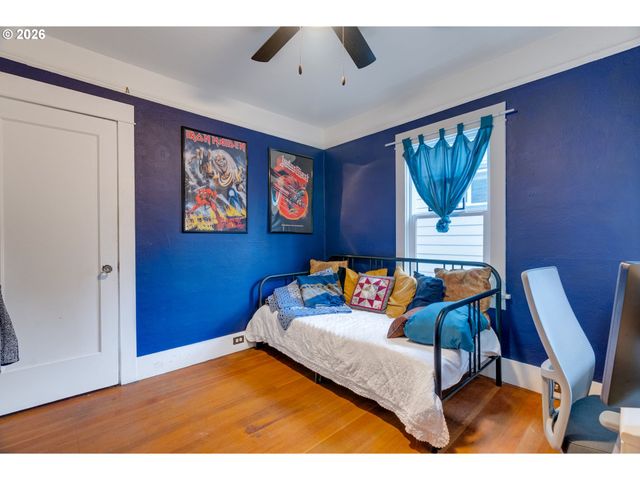 7217 N POLK Ave, Portland, OR 97203