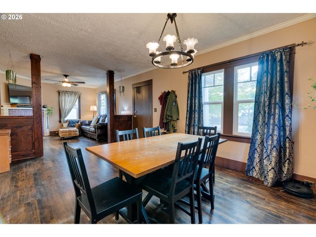 7217 N POLK Ave, Portland, OR 97203
