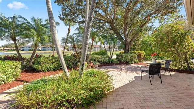 2237 Heritage Greens DR, Naples, FL 34119