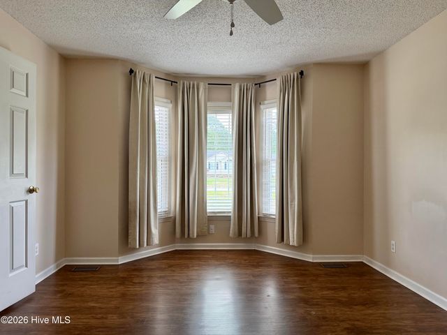126 Edgewater Road, Washington, NC 27889
