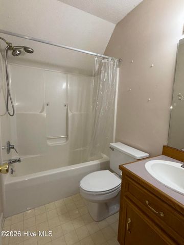 126 Edgewater Road, Washington, NC 27889