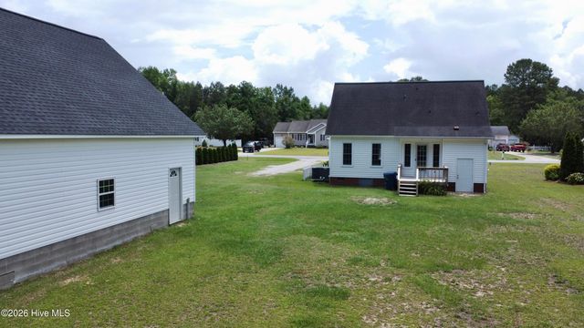 126 Edgewater Road, Washington, NC 27889