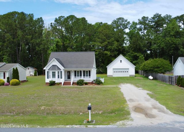 126 Edgewater Road, Washington, NC 27889