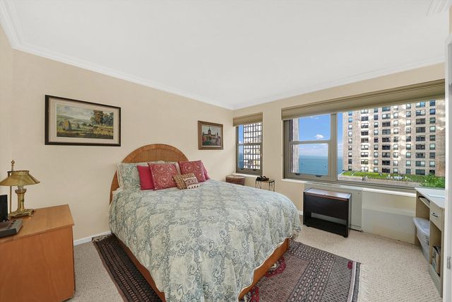 247 E Chestnut Street 1301, Chicago, IL 60611