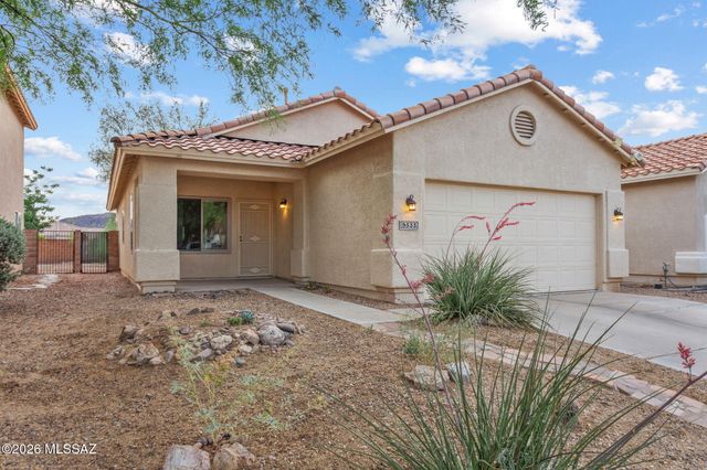 9533 N Englewood Drive, Tucson, AZ 85743