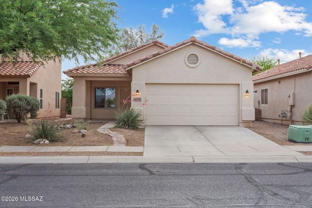 9533 N Englewood Drive, Tucson, AZ 85743