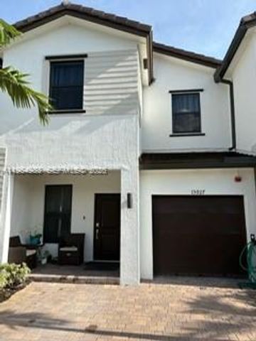 15927 SW 2nd Pl, Pembroke Pines, FL 33027