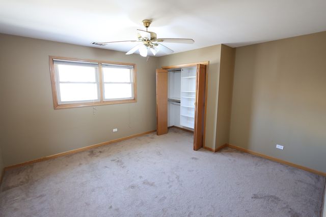 9823 Linn Avenue 3, Schiller Park, IL 60176